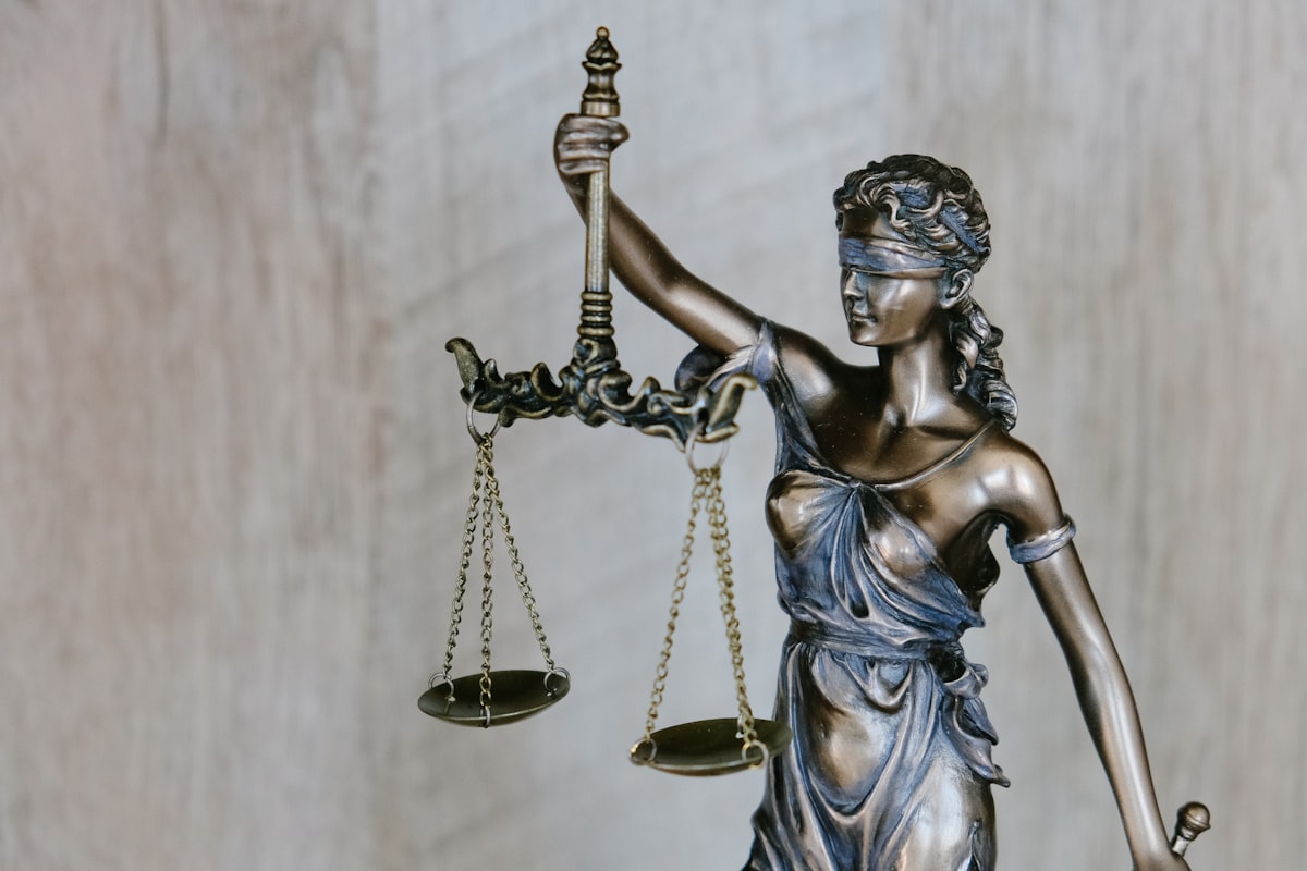 金融監管與司法正義